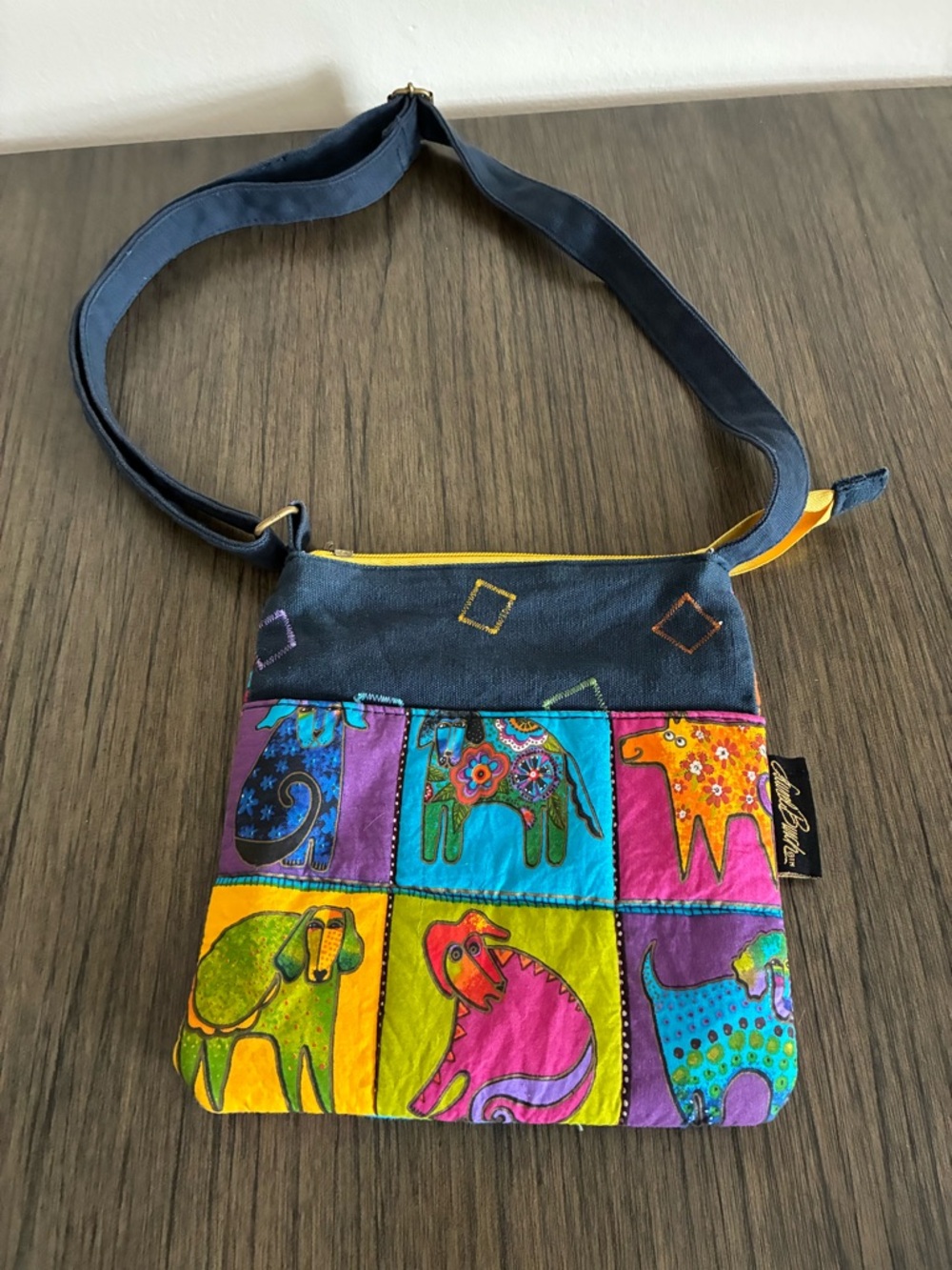 Laurel Burch crossbody bag